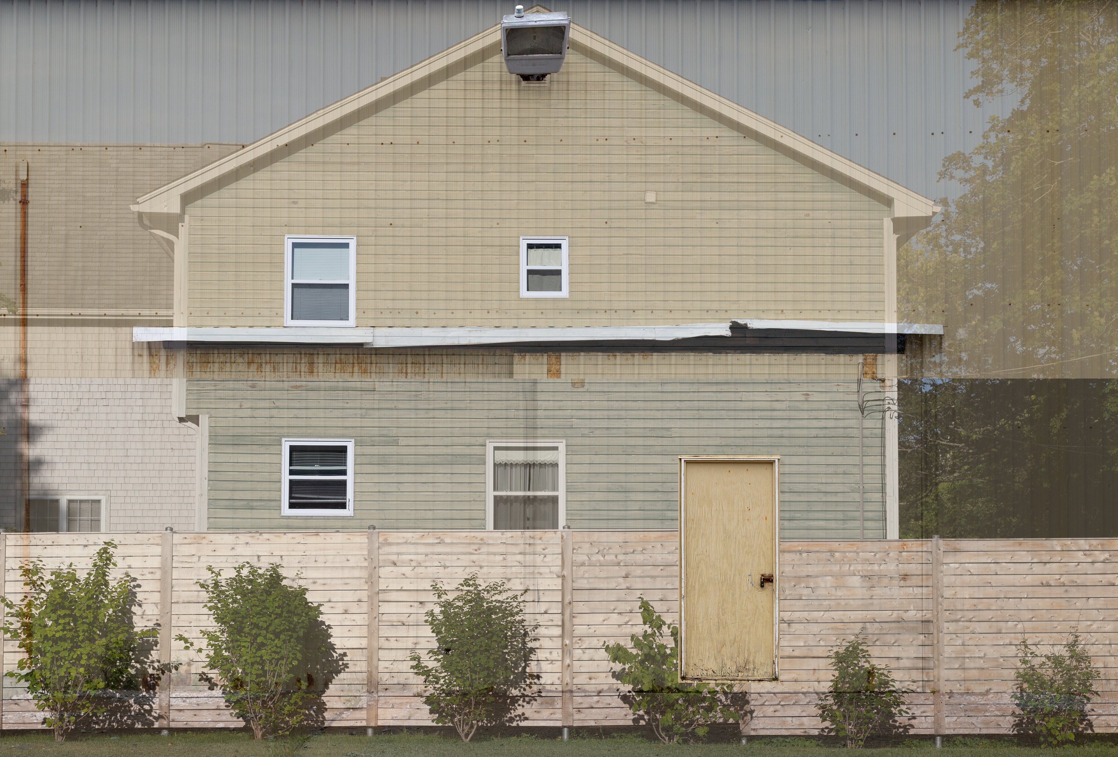 Tin siding reno